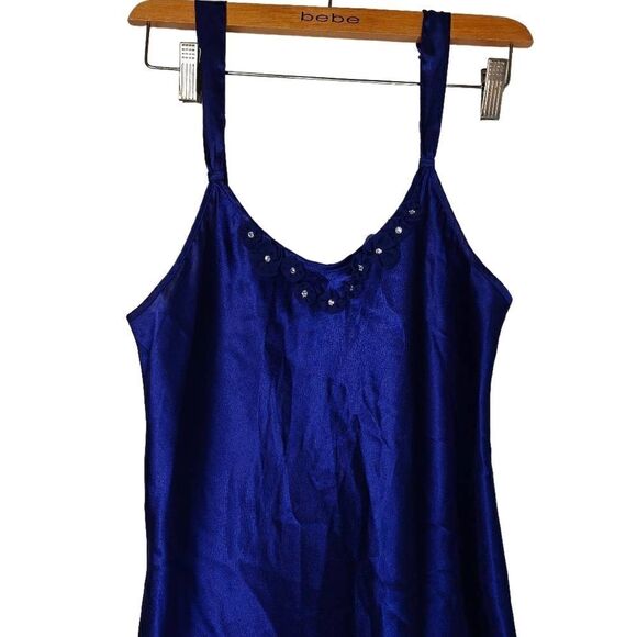 Morgan Taylor Intimates Vintage Night Gown - Picture 6 of 7